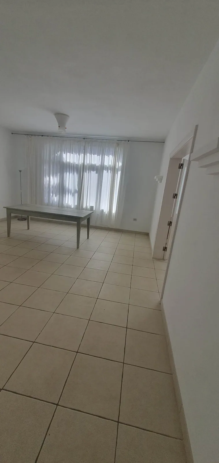 Comedor original que se convertiría en la nueva ubicación de la cocina